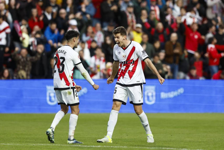 集结日国王杯焦点战；瓦伦西亚复出首秀；悬念犹存；控场能力受关注的简单介绍